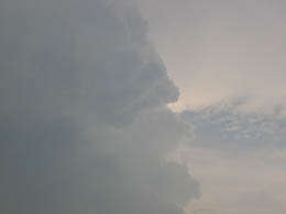 foto nuvole temporale